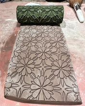 Load image into Gallery viewer, #009-Lucy Texture Roller (SHIPS FREE in lower 48)