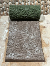 Load image into Gallery viewer, #007-Renee Texture Roller (SHIPS FREE in lower 48)