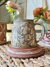 Load image into Gallery viewer, Rustic Florals Mug M-9