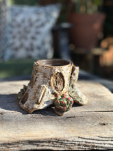 Load image into Gallery viewer, Pre-Order: Wax Melt Tree Stump (SHIPS FREE in lower 48)
