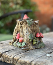 Load image into Gallery viewer, Pre-Order: Wax Melt Tree Stump (SHIPS FREE in lower 48)