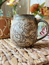 Load image into Gallery viewer, Rustic Florals Mug M-8

