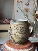 Load image into Gallery viewer, Succulent Mug M-08
