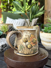 Load image into Gallery viewer, Cottage on the Brae  M-08
