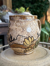 Load image into Gallery viewer, Cottage Bloom M003
