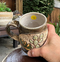 Load image into Gallery viewer, Cottage Bloom M006
