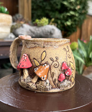 Load image into Gallery viewer, Cottage Bloom M0099
