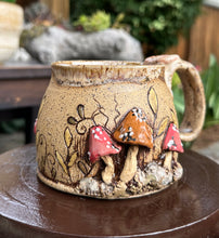 Load image into Gallery viewer, Cottage Bloom M0099
