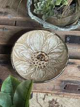 Load image into Gallery viewer, Cottage Bloom Sunday Dinner Serving Bowl Md SB002
