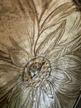 Load image into Gallery viewer, Cottage Bloom Sunday Dinner Serving Bowl Md SB002
