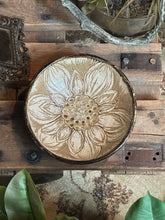 Load image into Gallery viewer, Cottage Bloom Sunday Dinner Serving Bowl Md SB006
