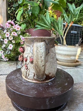 Load image into Gallery viewer, Cottage Bloom Mug 001
