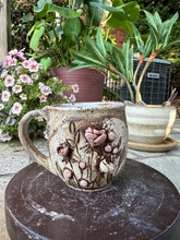 Load image into Gallery viewer, Cottage Bloom Mug dainty 002
