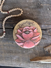 Load image into Gallery viewer, K-3 Flora Keeper
