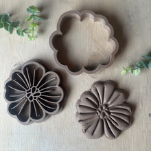 Load image into Gallery viewer, Flower Stamp cutter set #016
